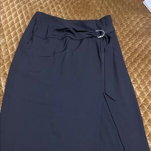 HALARA Black Pencil Skirt with Buckle Detail